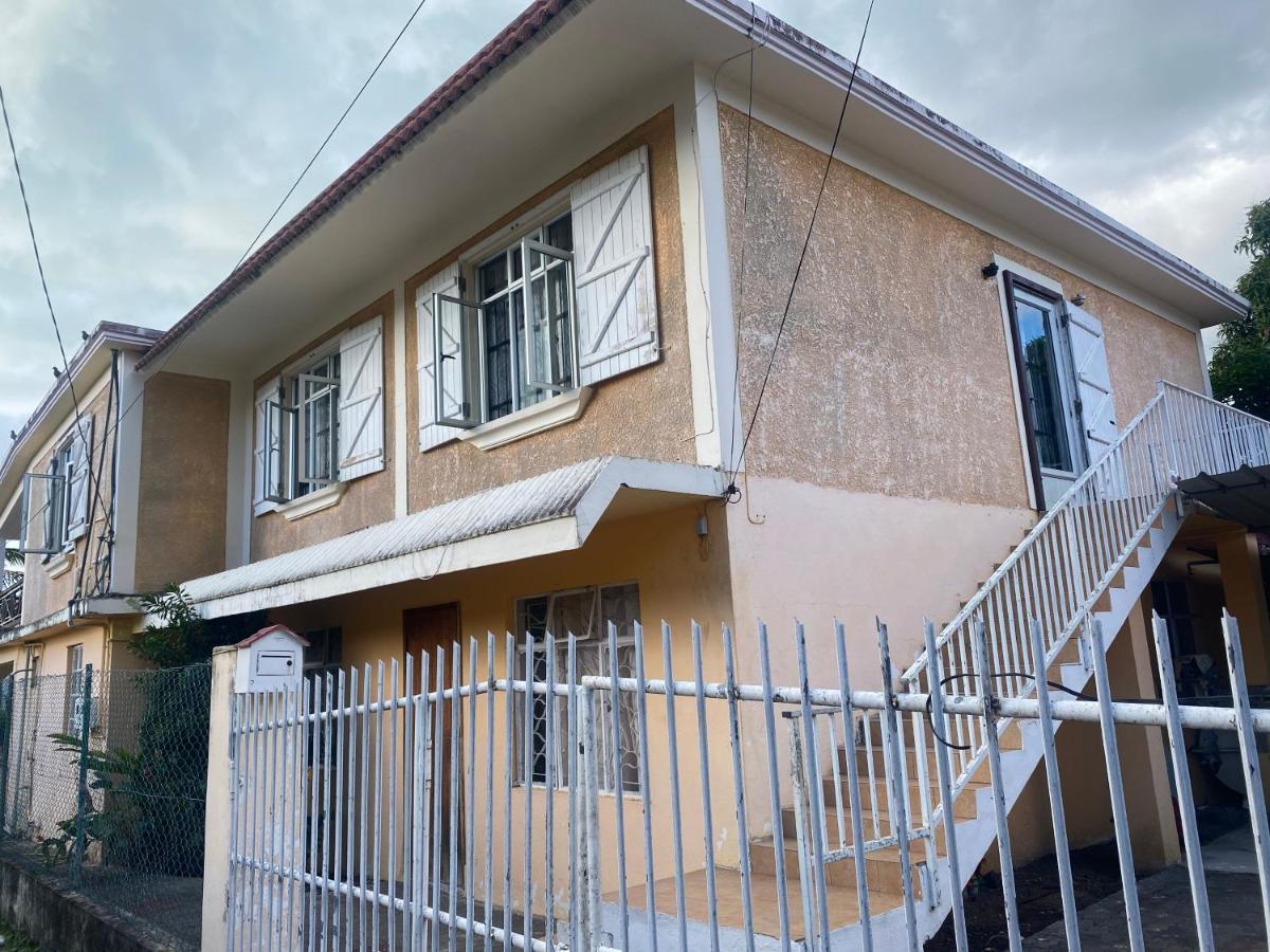 Viksh Seaview Apartment La Gaulette Εξωτερικό φωτογραφία